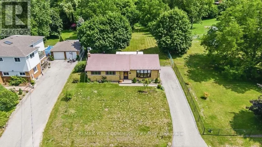 233 EAST STREET, East Gwillimbury (Holland Landing), Ontario L9N1K8