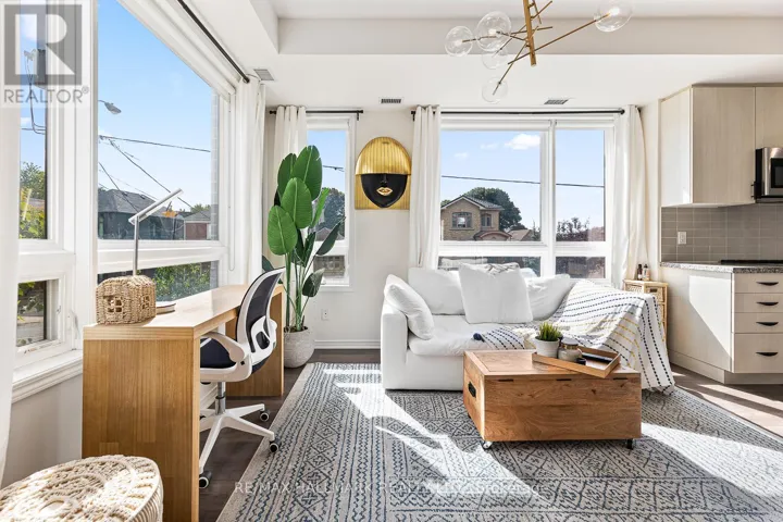 201 - 1110 BRIAR HILL AVENUE, Toronto (Briar Hill-Belgravia), Ontario M6B0A9