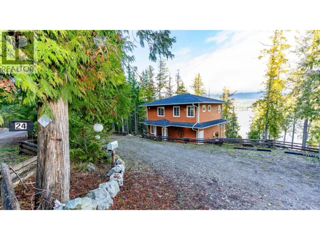 4119 Galligan Road Lot# 24, Eagle Bay, British Columbia V0E1T0