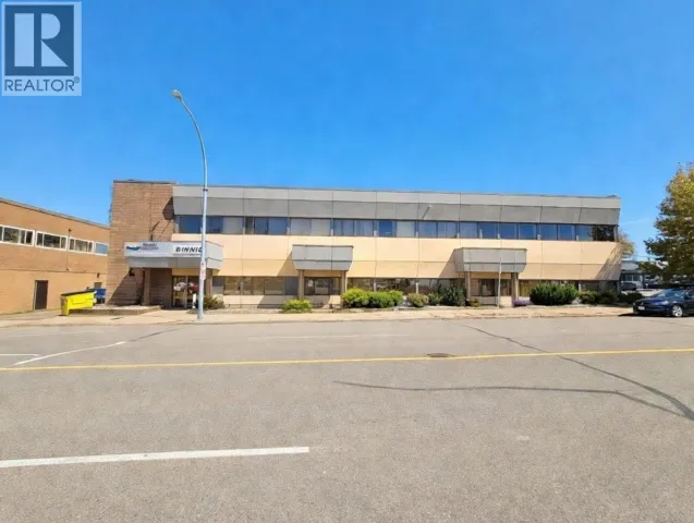 201 1577 7TH AVENUE, Prince George, British Columbia V2L2K5