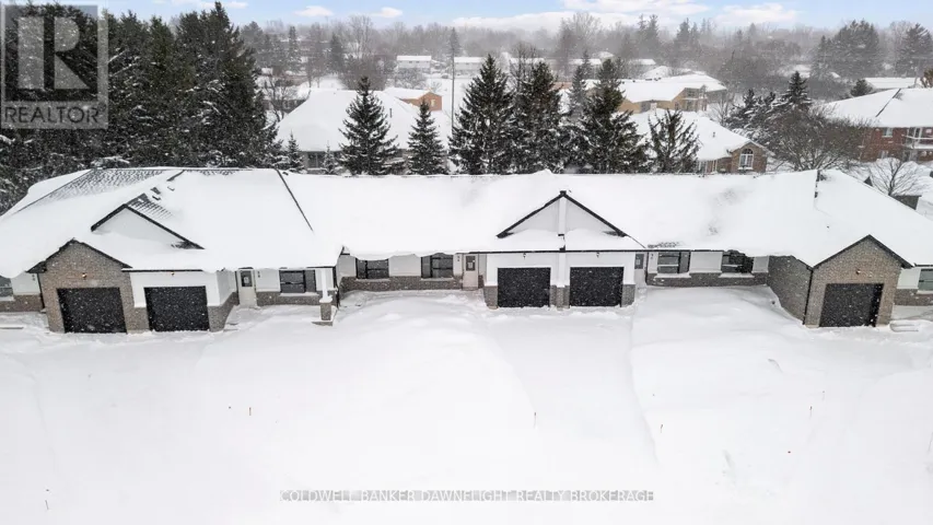 56 MOONLIGHT COURT, Central Huron (Clinton), Ontario N0M1L0