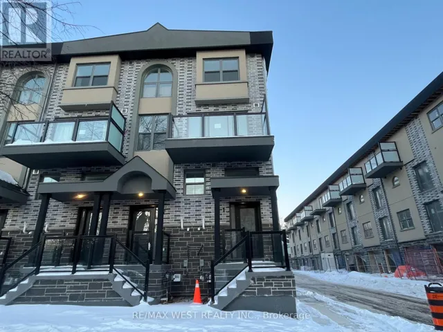 1 - 200 RAILWAY ENGINE HOUSE WAY, Whitby (Downtown Whitby), Ontario L1N0P7