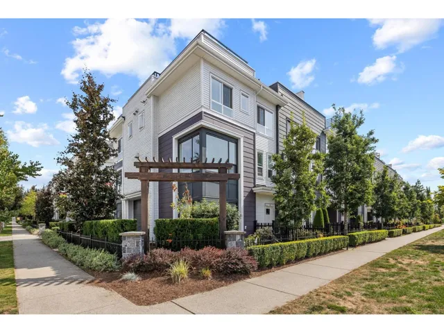 39 16336 23A AVENUE, Surrey, British Columbia V3Z0S5