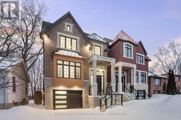 90 SCANLON AVENUE, Bradford West Gwillimbury (Bradford), Ontario L3Z1C9