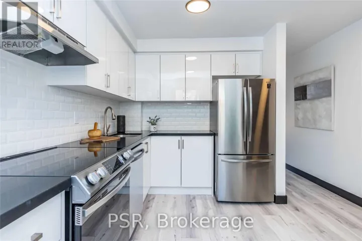 6 - 2 BLACKTHORN AVENUE, Toronto (Weston-Pellam Park), Ontario M6N3H5