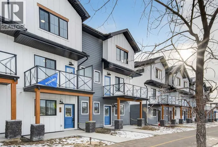 64 Creekside Drive SW, Calgary, Alberta T2X6E2