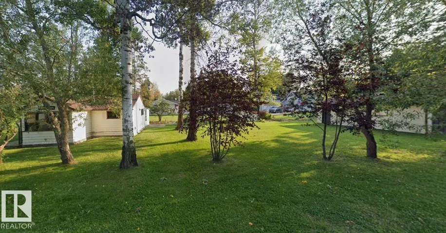 5231 48A AV, Rural Lac Ste. Anne County, Alberta T0A0A0