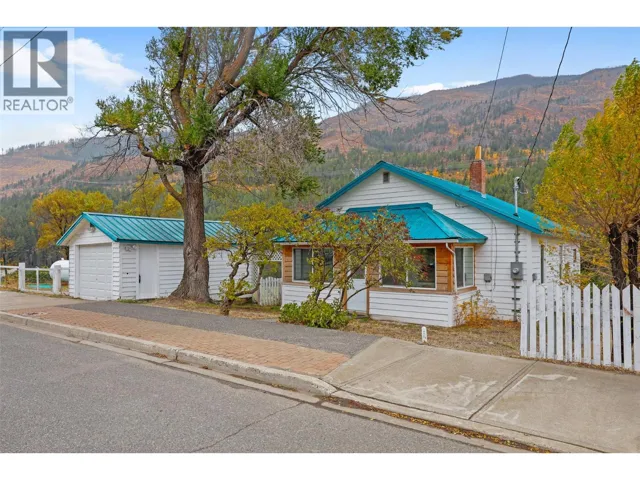 124 FRASER Street, Lytton, British Columbia V0K1Z0