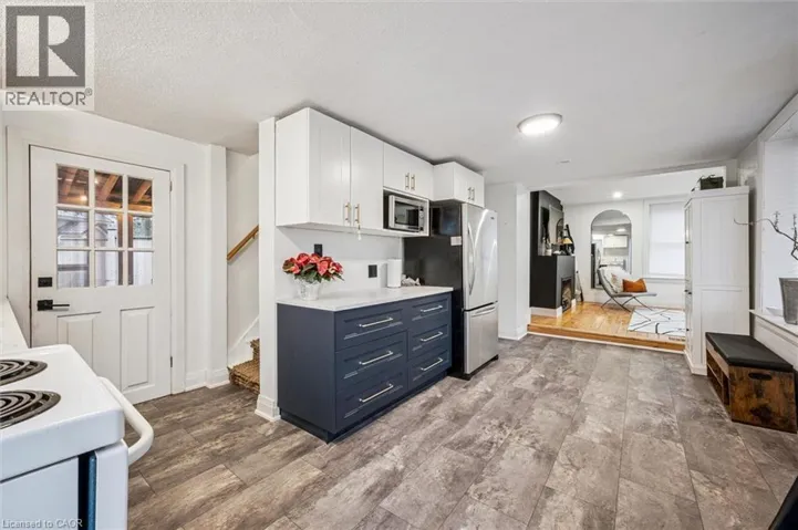 20 BERGEY Street, Cambridge, Ontario N3C1P6