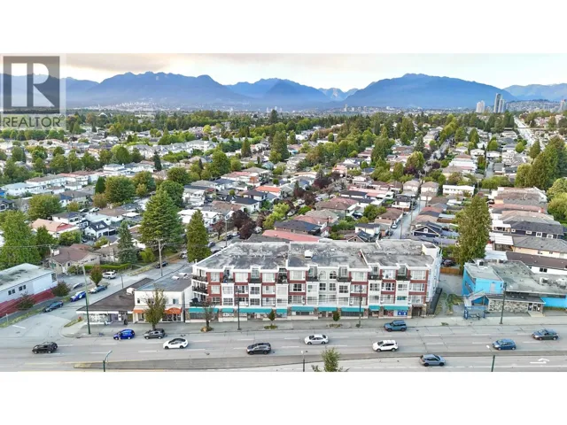 102 2973 KINGSWAY, Vancouver, British Columbia V5R5J4