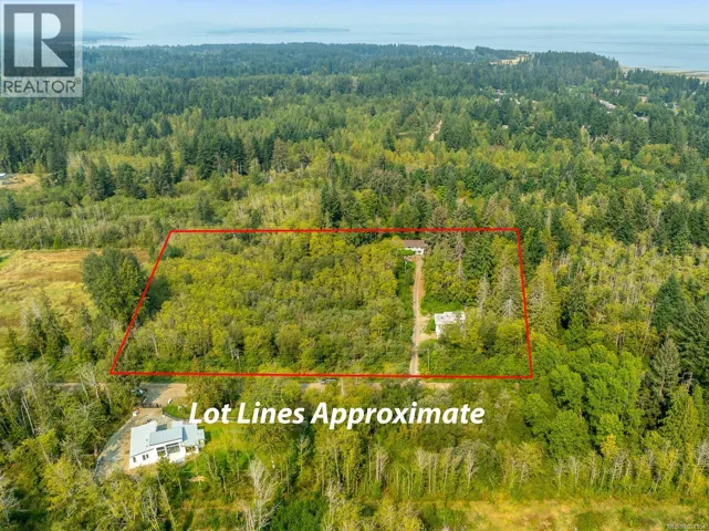 2180 SCHULZ Rd, Black Creek, British Columbia V9J1K5