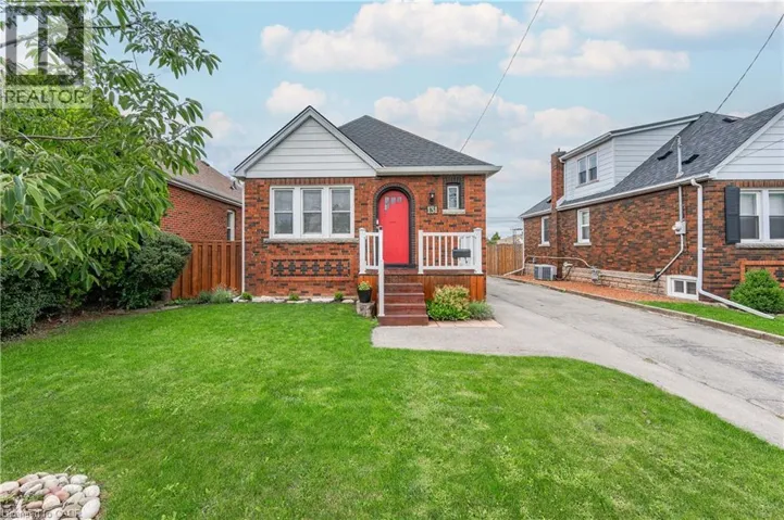 131 ADELINE Avenue, Hamilton, Ontario L8H5T7