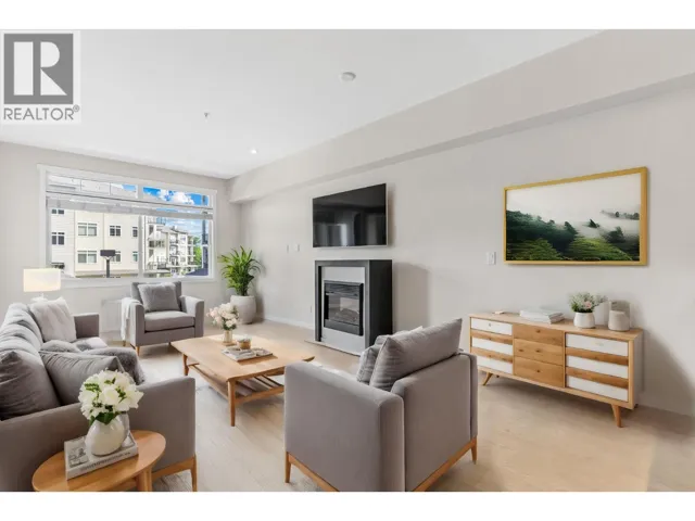 1350 Ridgeway Drive Unit# 202, Kelowna, British Columbia V1Y9T8