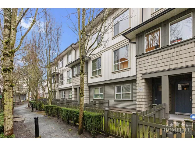27 8355 164 STREET, Surrey, British Columbia V4N1E3