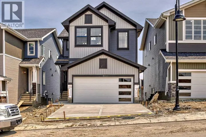 8 Topaz Place, Cochrane, Alberta T4C3K2