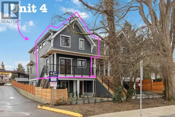 4 1789 Emerson St, Victoria, British Columbia V8R2C2