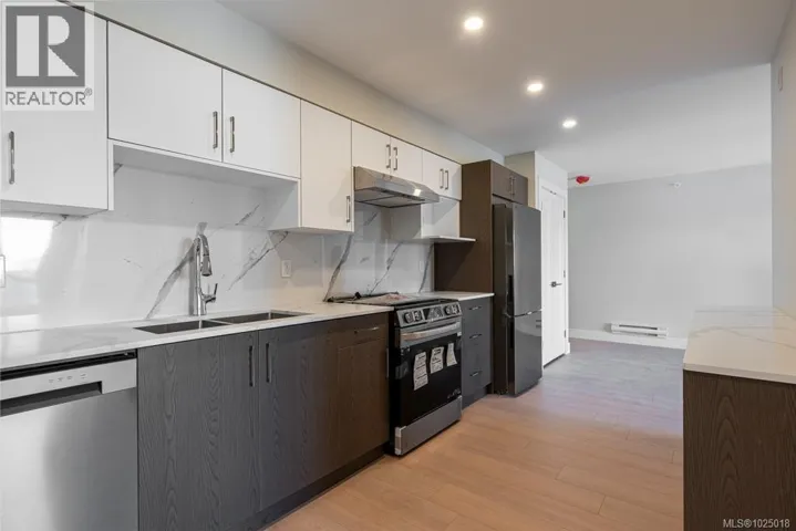 313 171 Jensen Ave W, Parksville, British Columbia V9P1K3