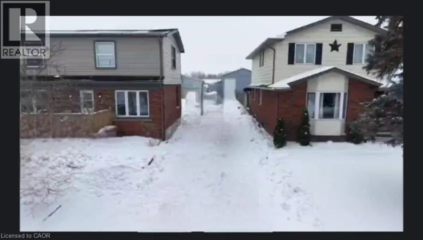 286-288 GREEN MOUNTAIN Road E, Stoney Creek, Ontario L8J3A5