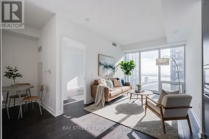 4801 - 125 BLUE JAYS WAY, Toronto (Waterfront Communities), Ontario M5V0N5