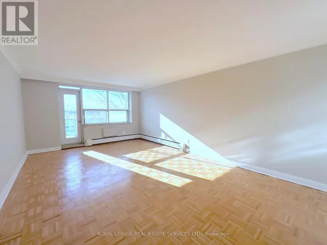 208 - 276 ST CLAIR AVENUE W, Toronto (Casa Loma), Ontario M4V1R9