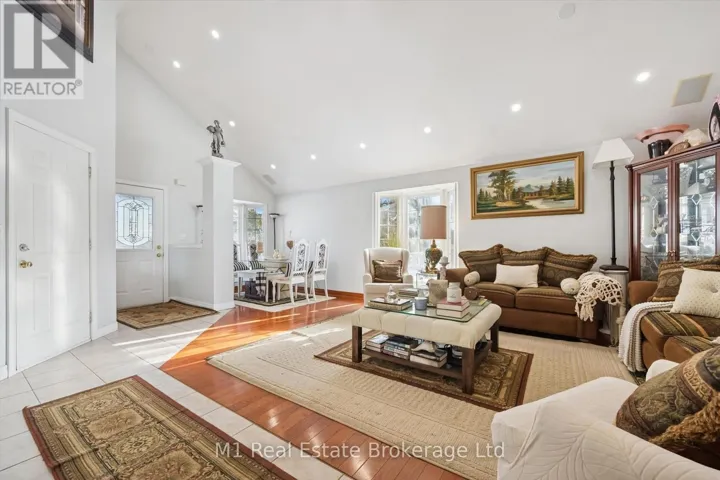 84 PORTER COURT, Guelph (Pineridge/Westminster Woods), Ontario N1L1L8