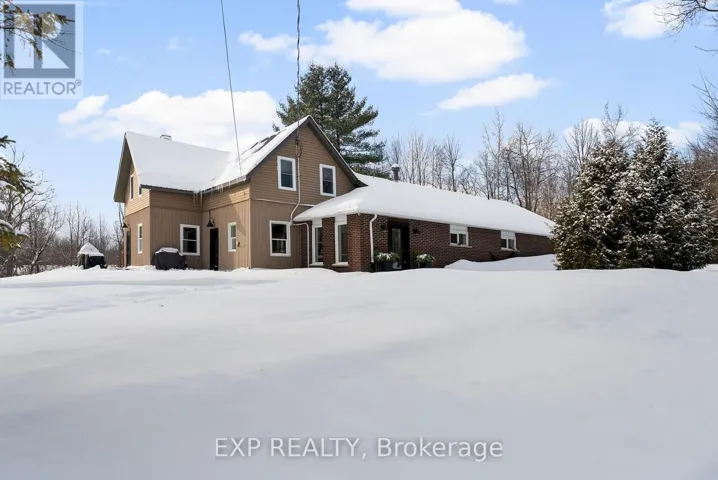 1724B KOHLSMITH ROAD, Whitewater Region, Ontario K0J1K0