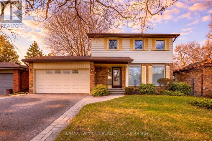 8 WILDFLOWER LANE, Brantford, Ontario N3R6B4
