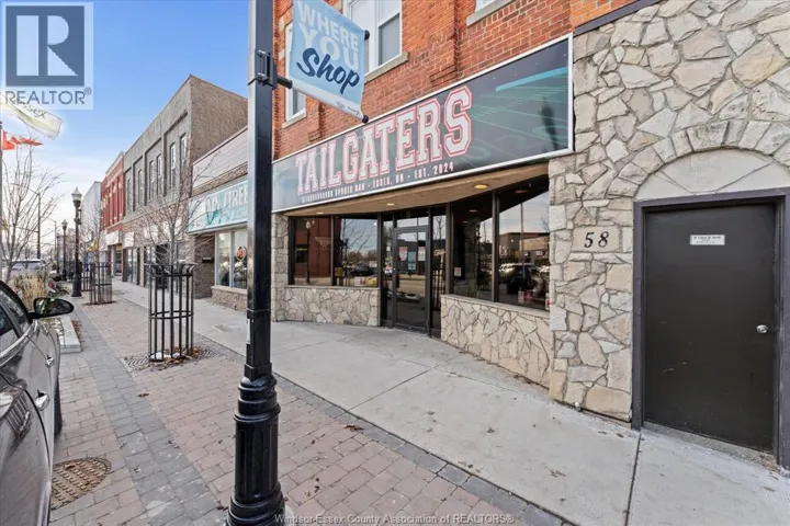 58 TALBOT STREET North, Essex, Ontario N8M1A2
