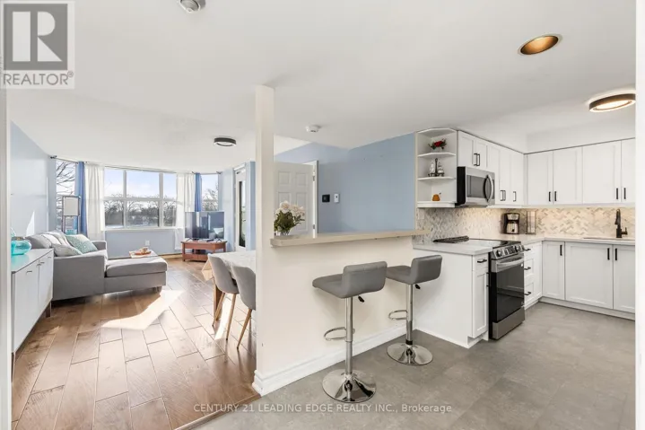 206 - 2199 SIXTH LINE, Oakville (RO River Oaks), Ontario L6H5V3