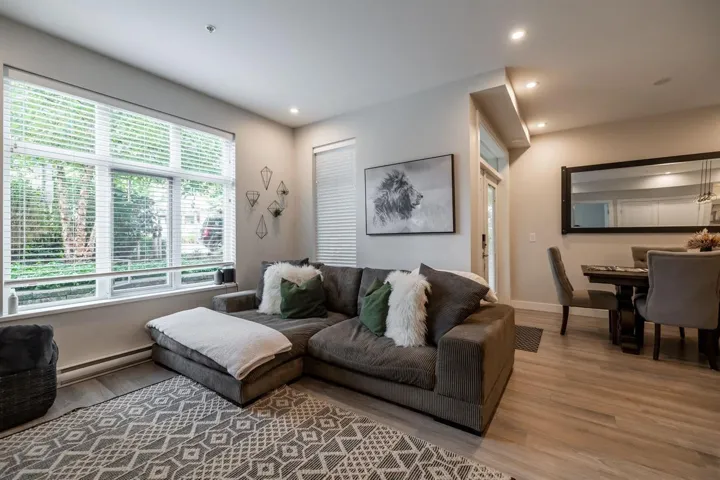 107 15436 31 AVENUE, Surrey, British Columbia V3Z1H3