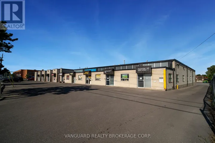4469-4471 CHESSWOOD DRIVE, Toronto (York University Heights), Ontario M3J2C3