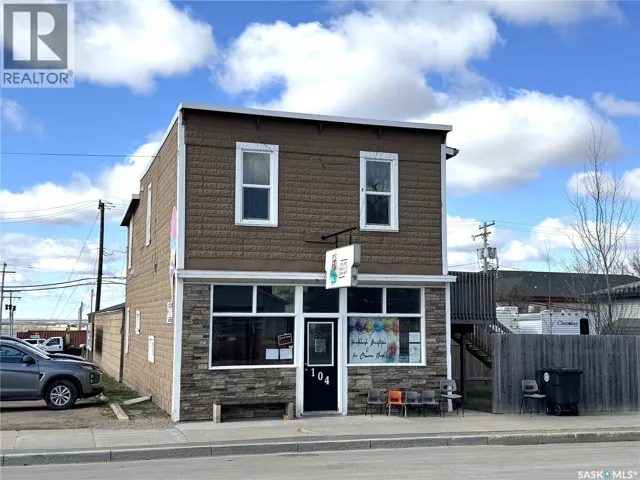 104 2nd AVENUE W, Biggar, Saskatchewan S0K0M0