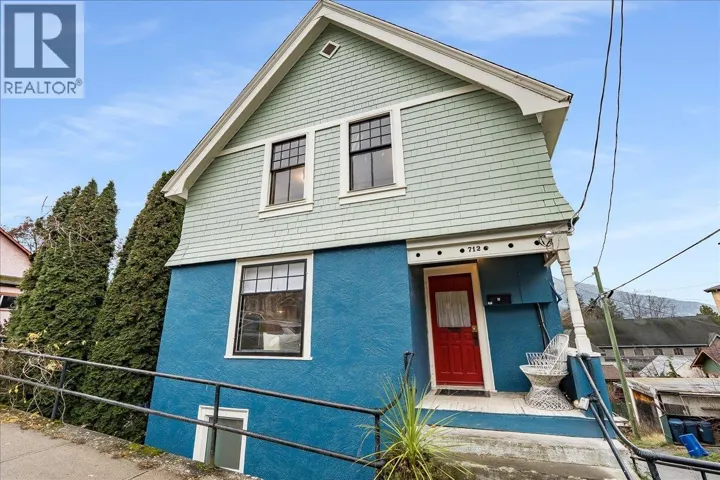 712 JOSEPHINE Street, Nelson, British Columbia V1L1W9