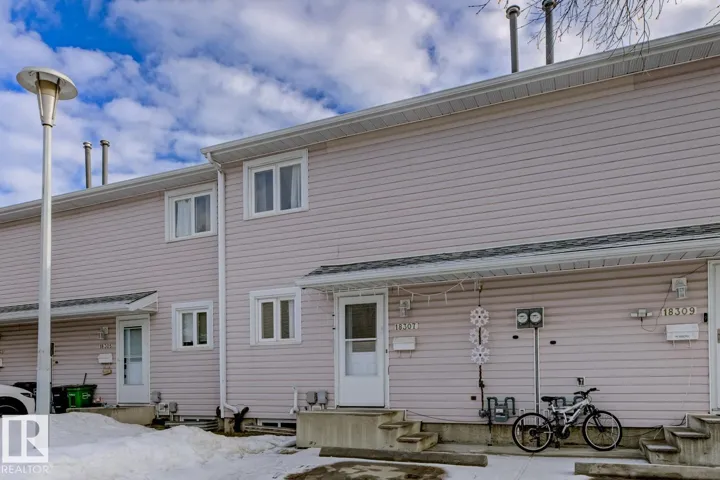 18307 66 AV NW, Edmonton, Alberta T5T1Z5