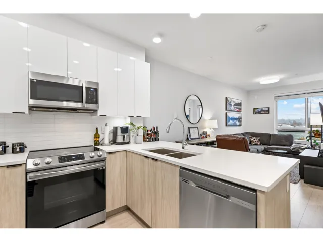 314 20360 LOGAN AVENUE, Langley, British Columbia V3A0P5