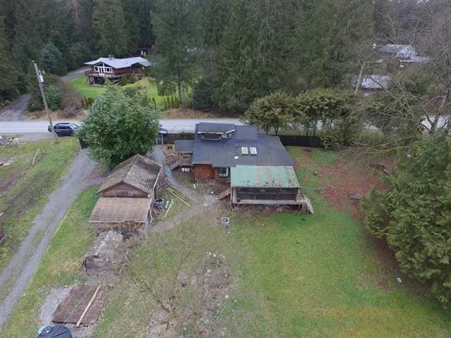 10053 WOLFE STREET, Mission, British Columbia V4S1G7