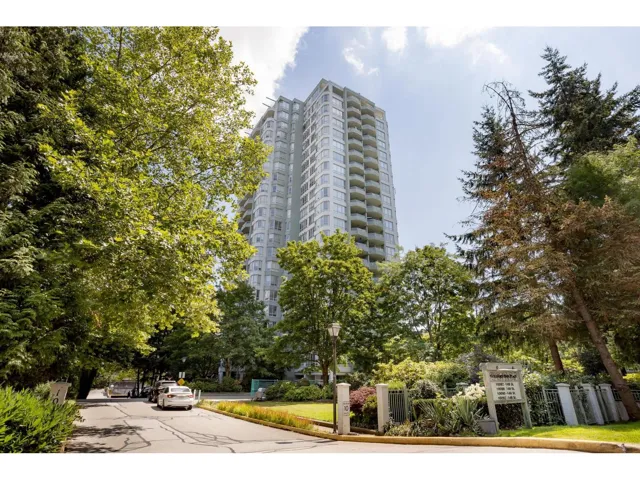 704 10082 148 STREET, Surrey, British Columbia V3R0S3