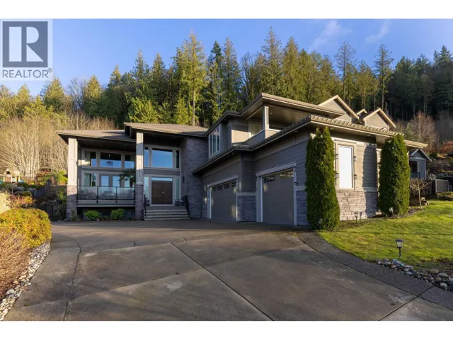 10850 CARMICHAEL STREET, Maple Ridge, British Columbia V2W0H3