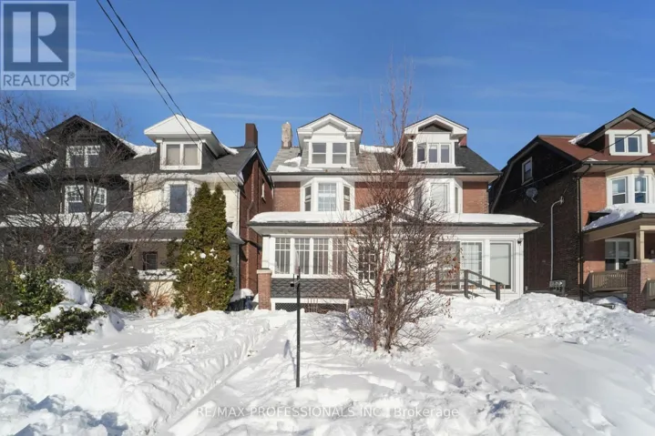 68 DIXON AVENUE, Toronto (The Beaches), Ontario M4L1N6