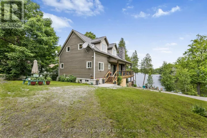 1 MCKOWEN ROAD, McKellar, Ontario P0G1C0
