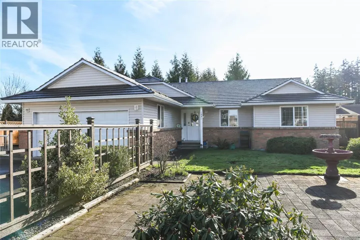 1331 Coast View Dr, Comox, British Columbia V9M3S7