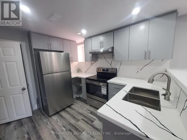 BSMT - 44 WILDBERRY CRESCENT, Brampton (Sandringham-Wellington), Ontario L6R1K1
