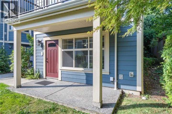 1 446 Milton St, Nanaimo, British Columbia V9R2L1