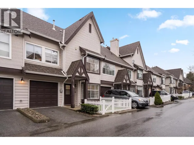111 12099 237 STREET, Maple Ridge, British Columbia V4R2C3