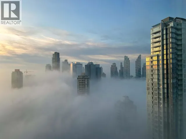 3207 6588 NELSON AVENUE, Burnaby, British Columbia V5H0E8