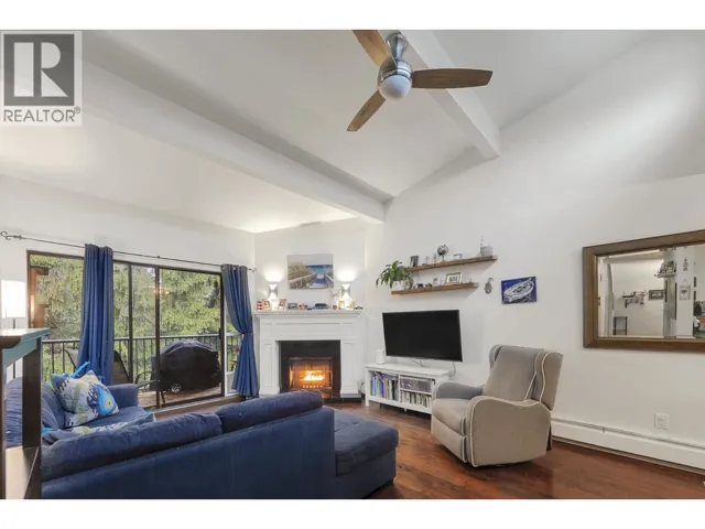 326 9101 HORNE STREET STREET, Burnaby, British Columbia V3N4M3