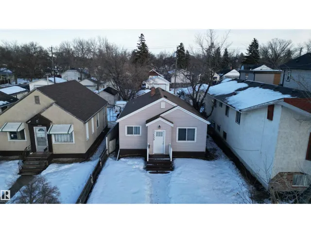 11539 101 ST NW, Edmonton, Alberta T5G2B2