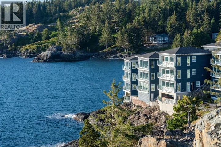 13B 1000 Sookepoint Pl, Sooke, British Columbia V9Z1L8