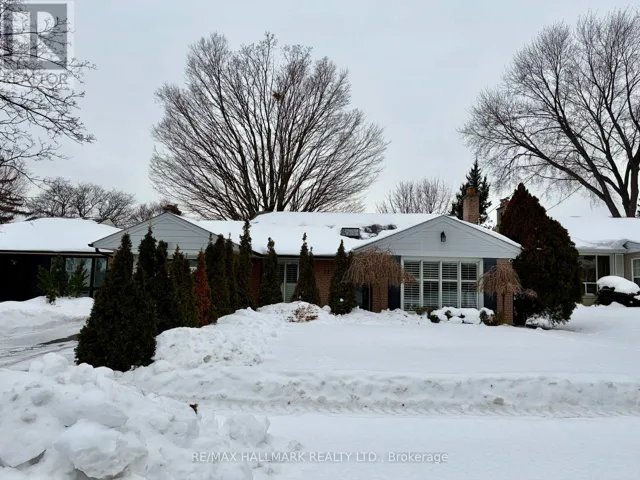 12 SWEETLAND ROAD, Toronto (Kingsview Village-The Westway), Ontario M9P3K9