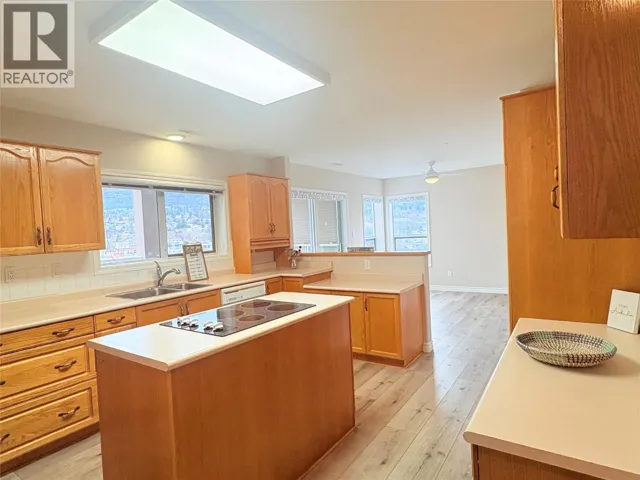 2245 Atkinson Street Unit# 704, Penticton, British Columbia V2A8R7